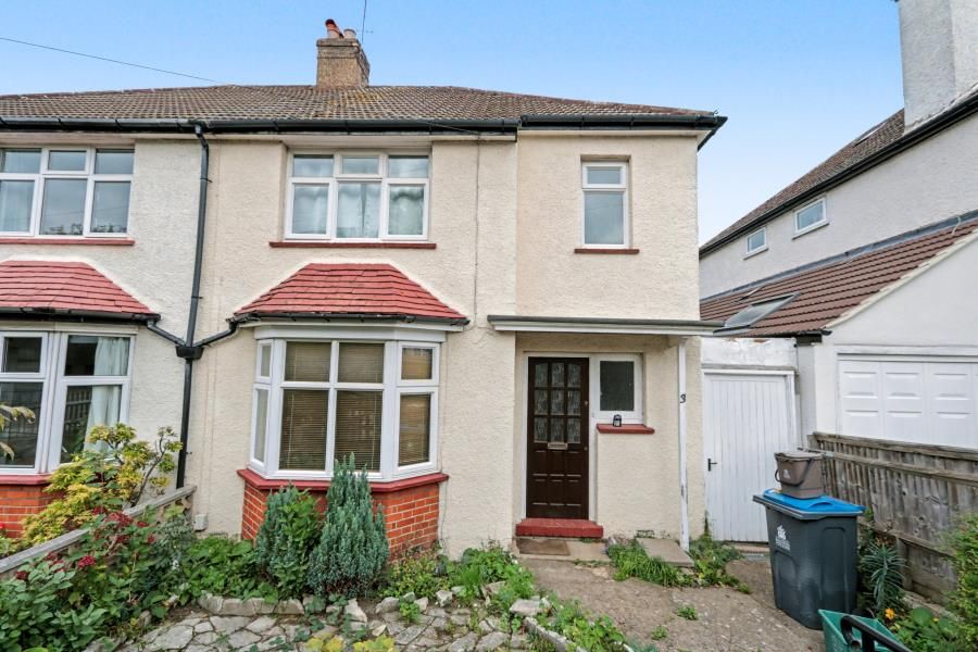 Property photo 1 of 9