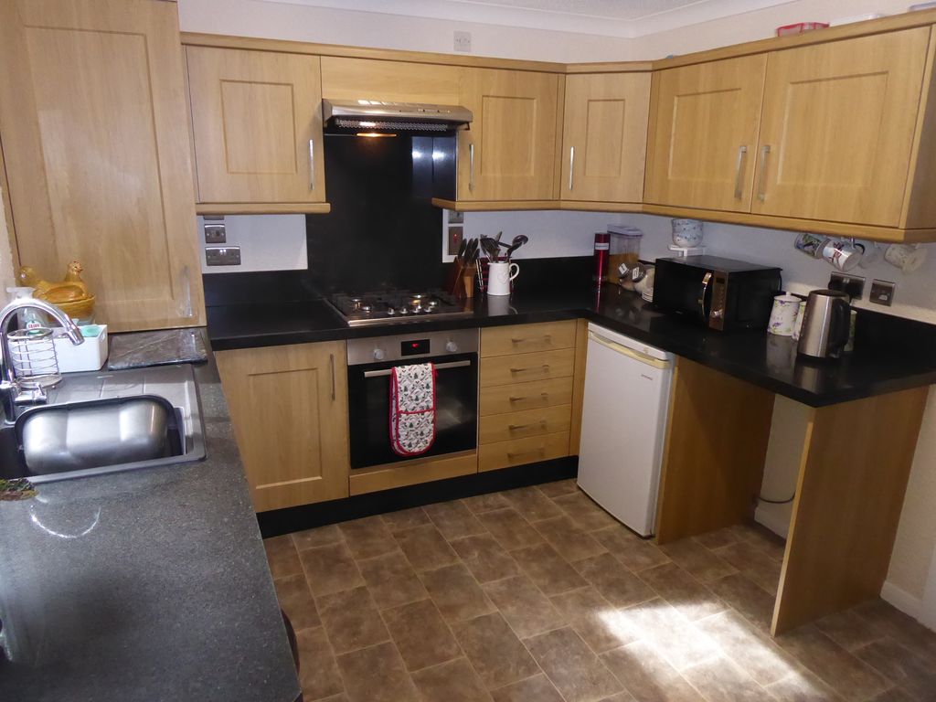 Property photo 3 of 13