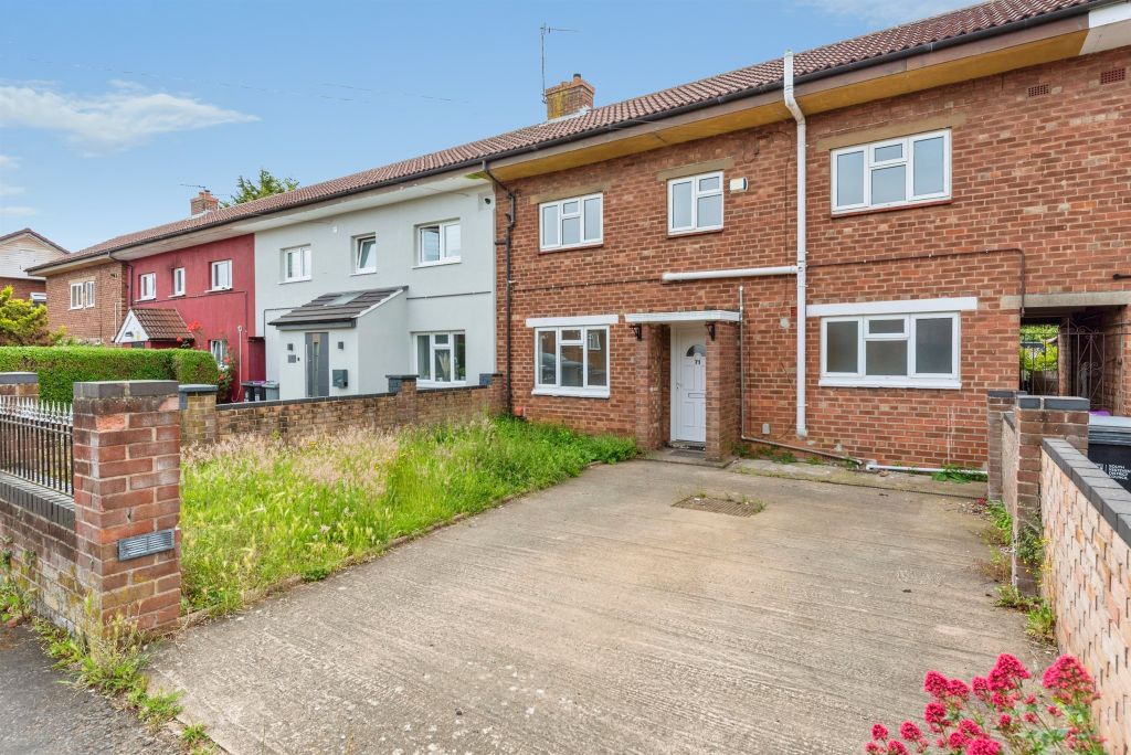 Property photo 1 of 16