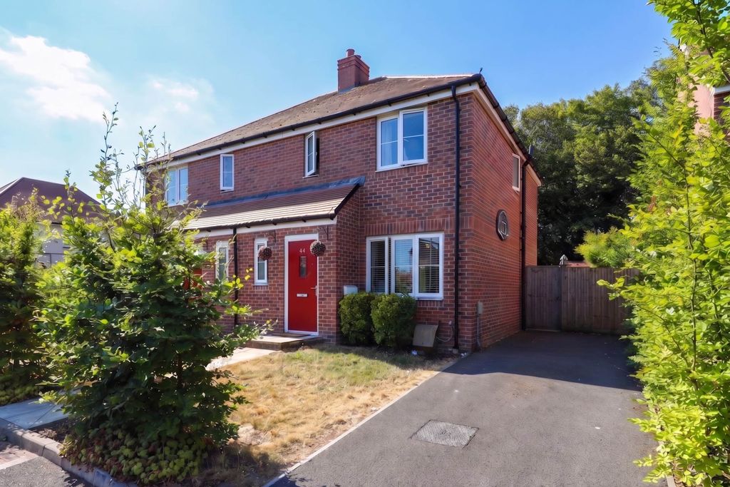 Property photo 1 of 13