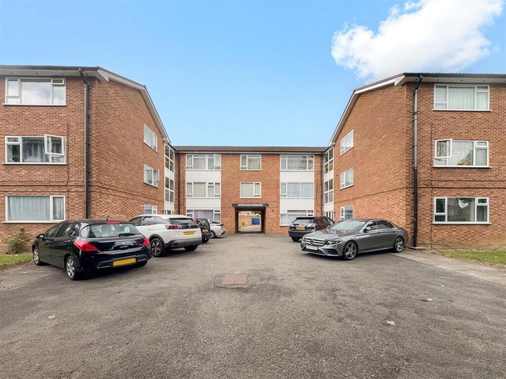 Property photo 1 of 6