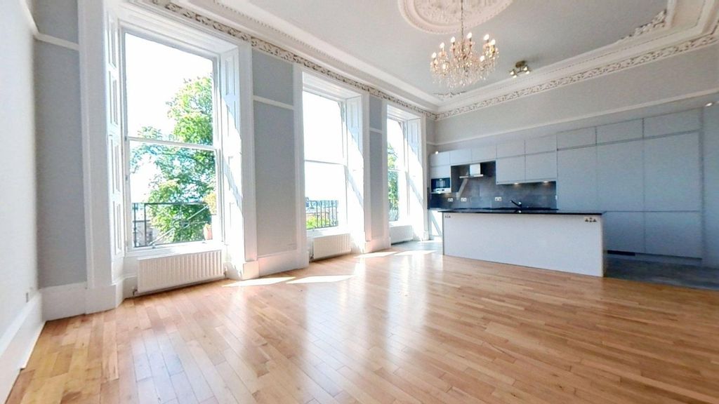 Property photo 3 of 26 Photo 3