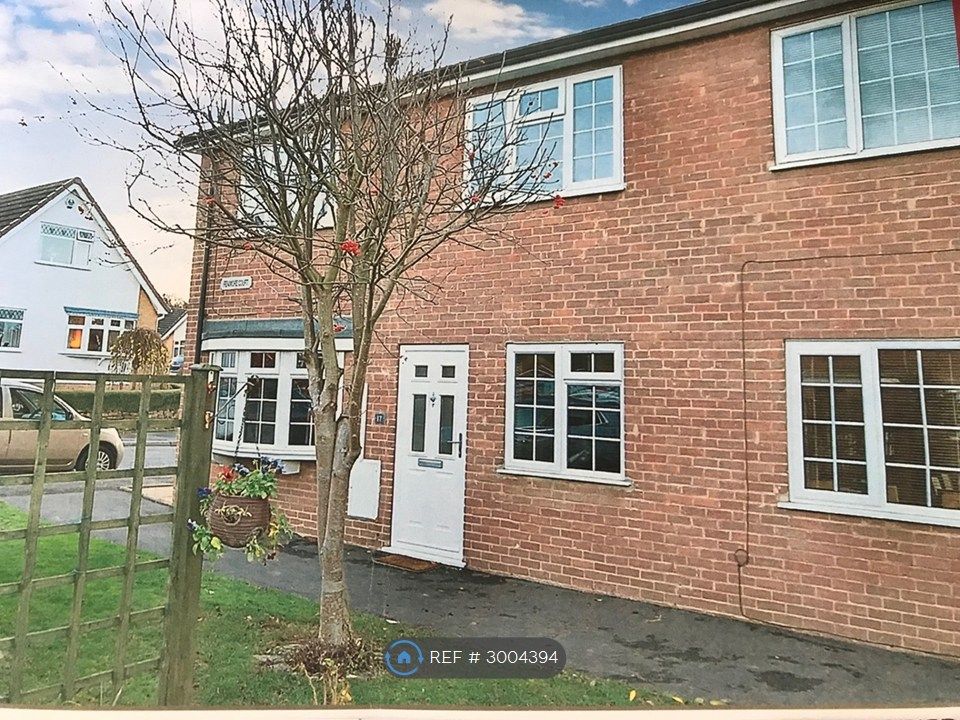 Property photo 2 of 12