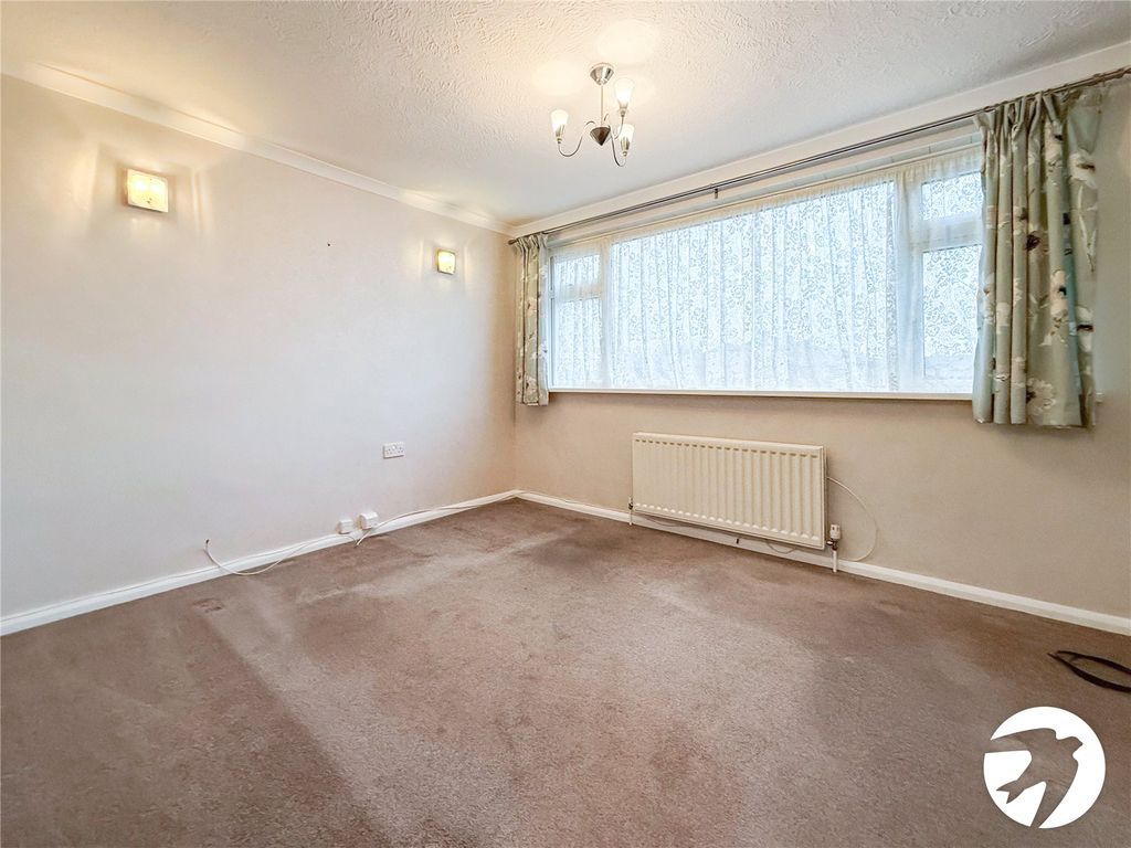 Property photo 2 of 10 Picture No. 07