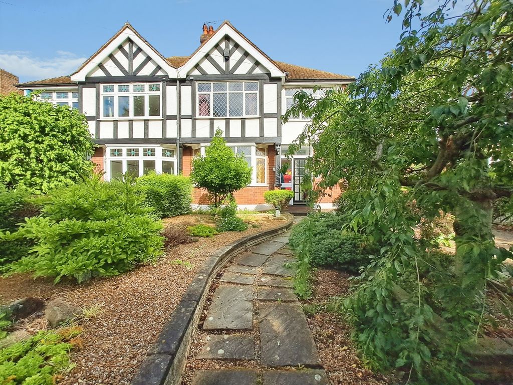 Property photo 1 of 19 Pbox-Img.Jpg