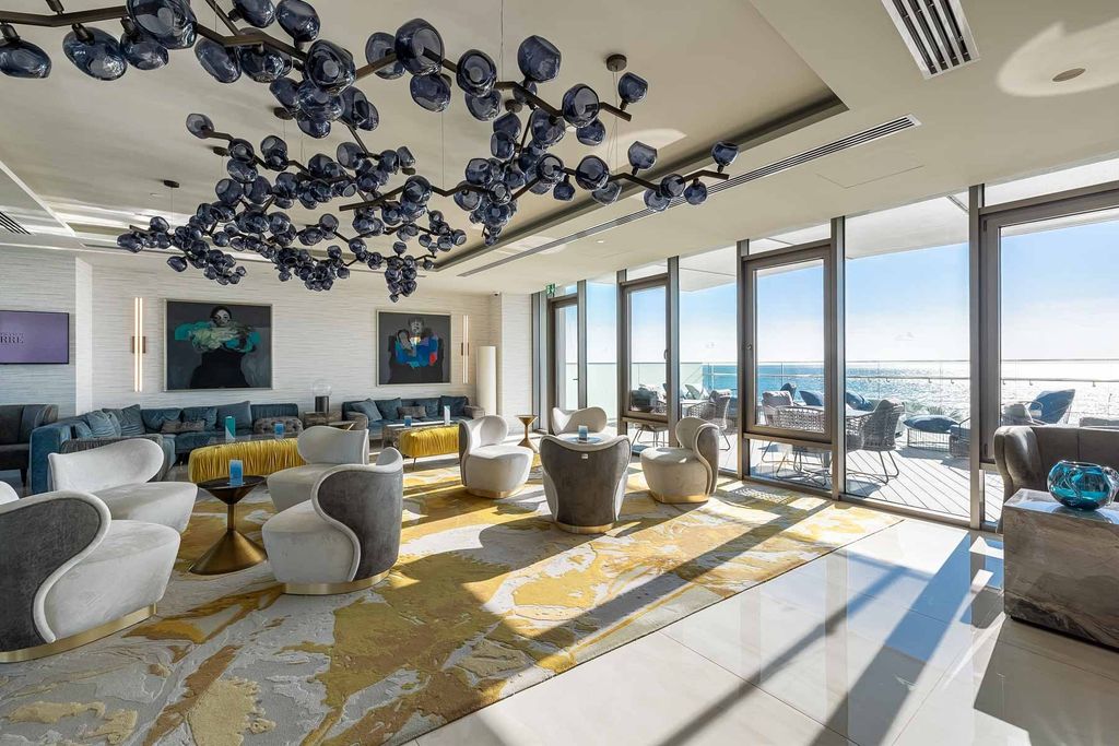 Property photo 1 of 29