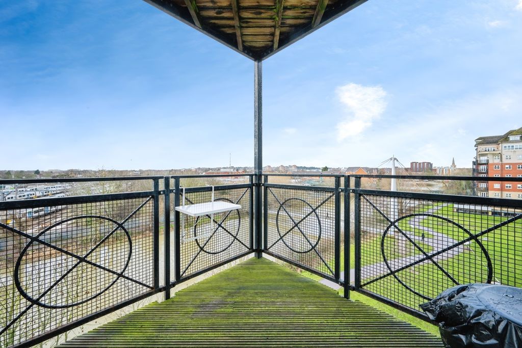 Property photo 2 of 23 Pbox-Img.Jpg