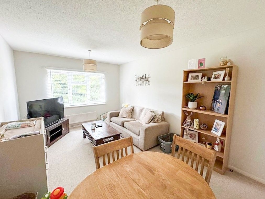 Property photo 3 of 10 20 Cinnamon Gardens - Living Room View 1