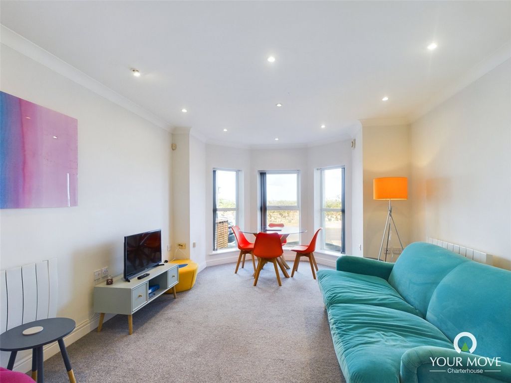 Property photo 2 of 17 Picture No. 02