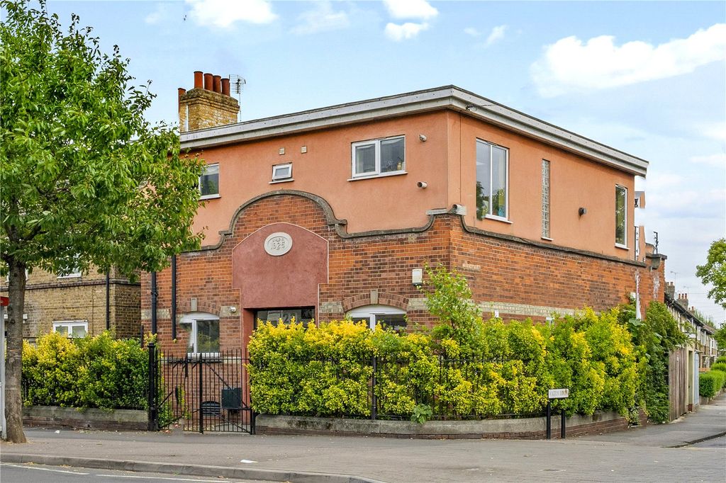 Property photo 1 of 18 Picture No. 26
