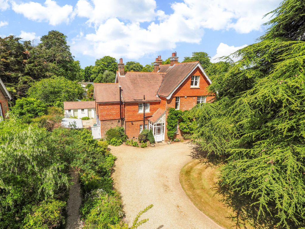 Property photo 1 of 38