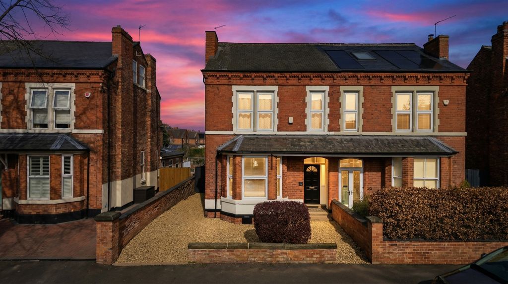 Property photo 1 of 34 5002032