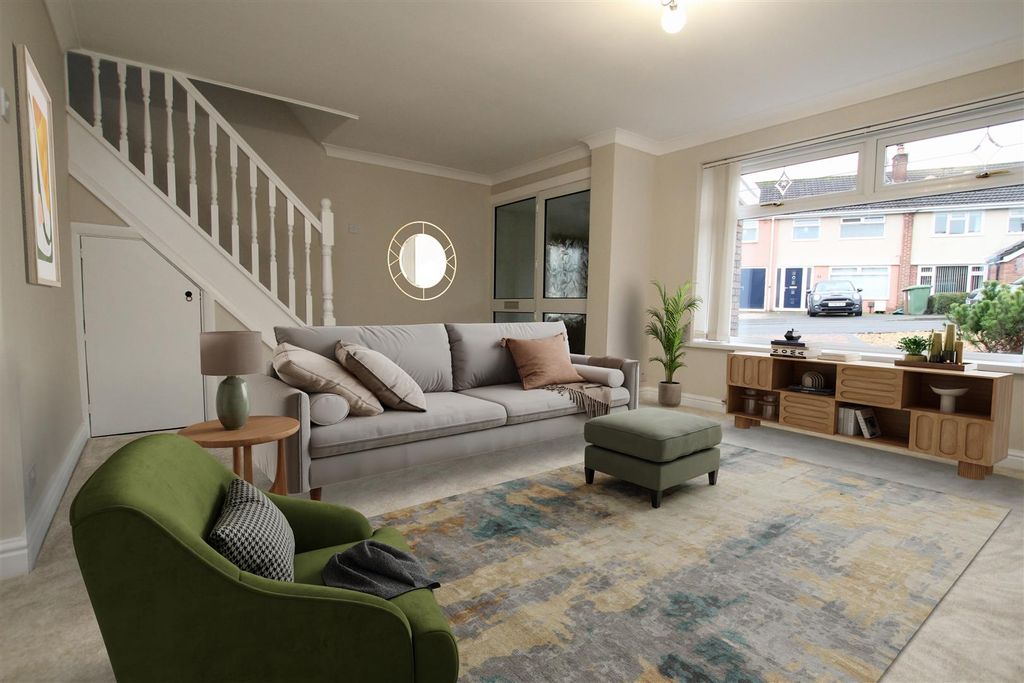 Property photo 2 of 19