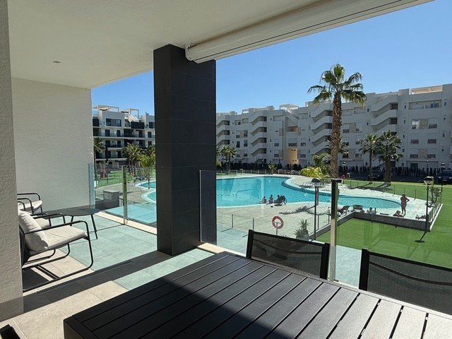 Property photo 3 of 32