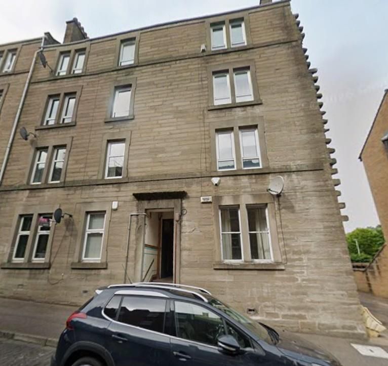 Property photo 2 of 6