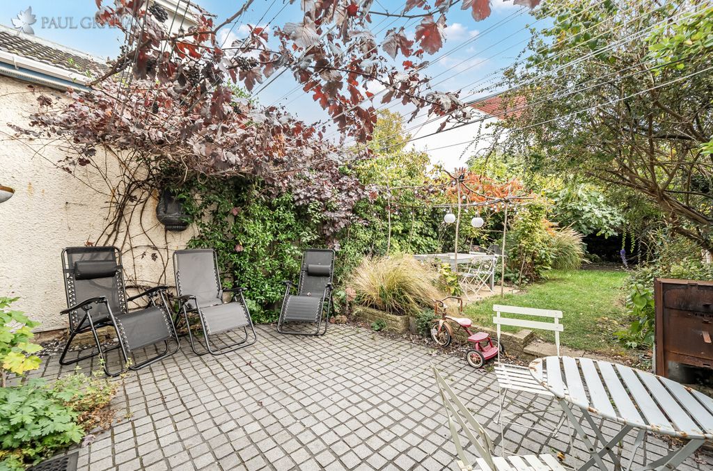 Property photo 3 of 27 68Cdb1d6-311F-4A73-B497-c21896102Ec8