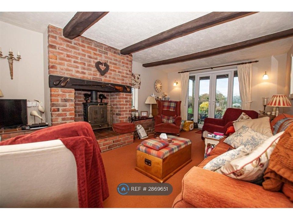 Property photo 3 of 21