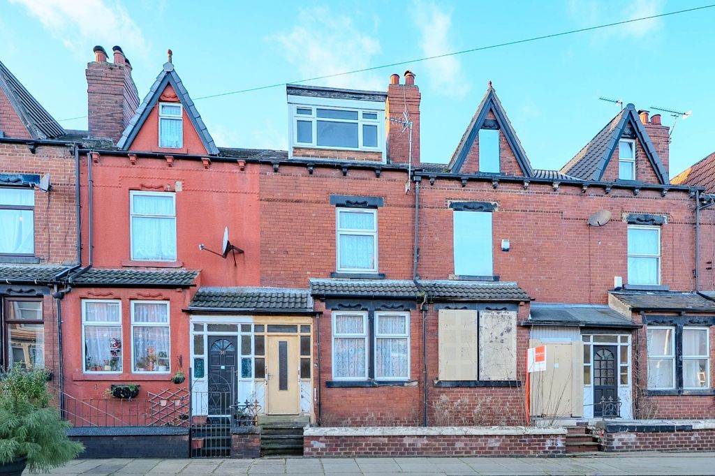 Property photo 1 of 12 Picture No. 14