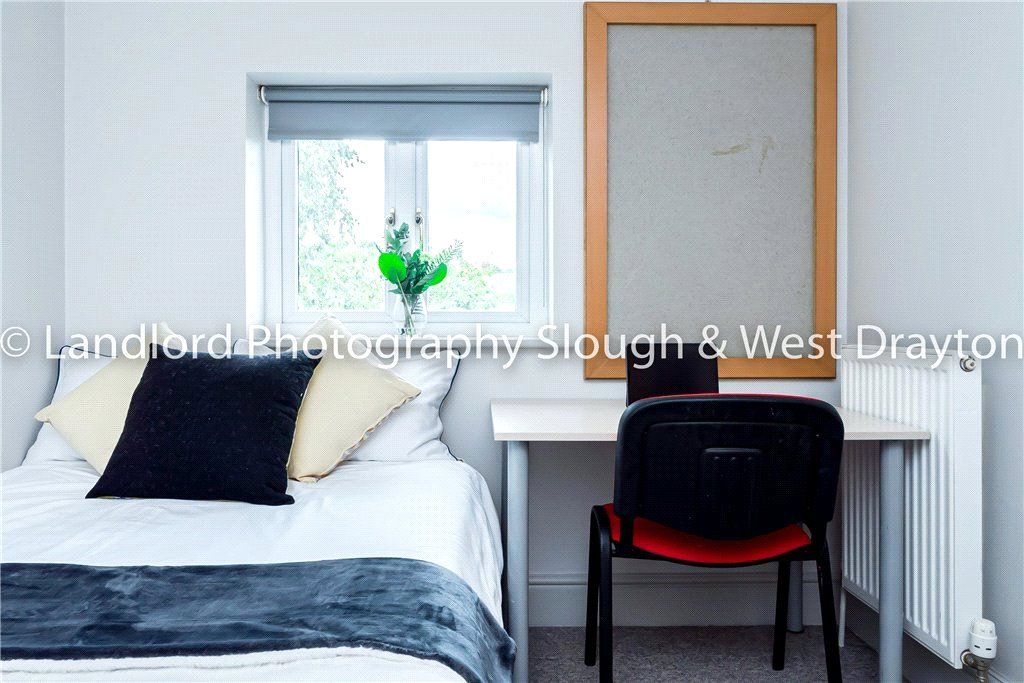 Property photo 1 of 15 Bedroom