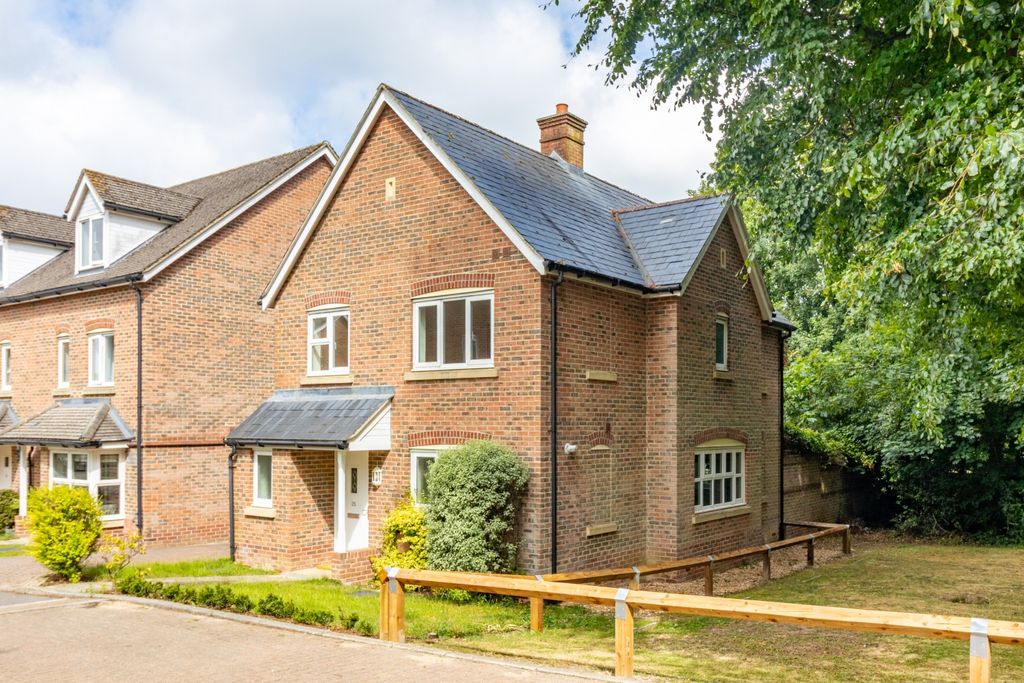 Property photo 1 of 19 Img_4521