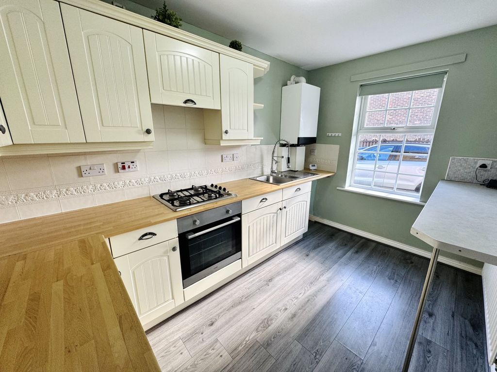Property photo 3 of 15 Img_8634