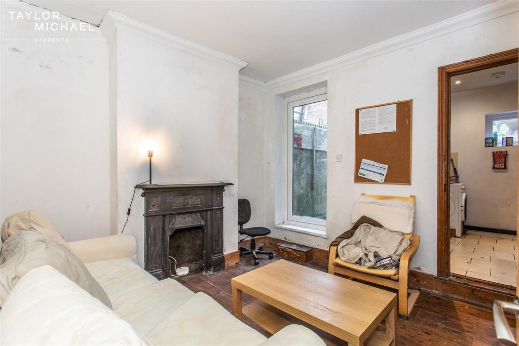 Property photo 2 of 13 Living Room