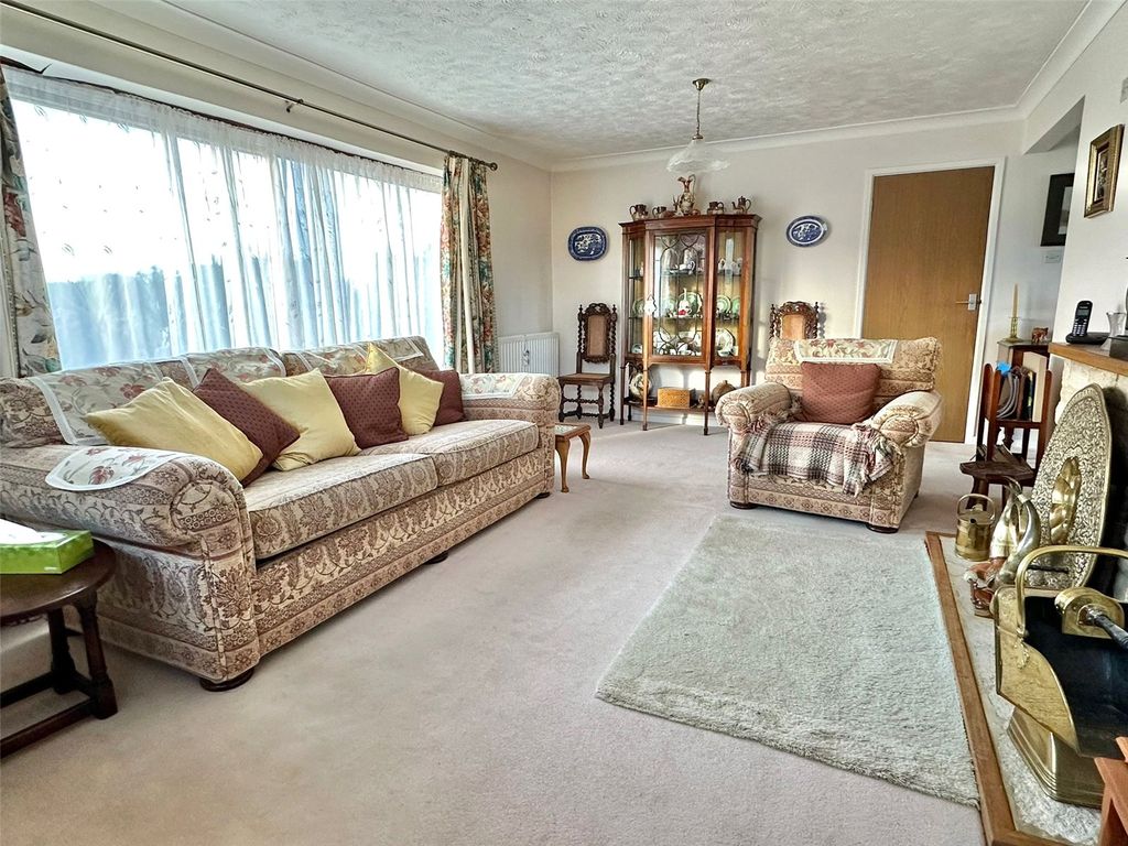 Property photo 3 of 18 Picture No. 28