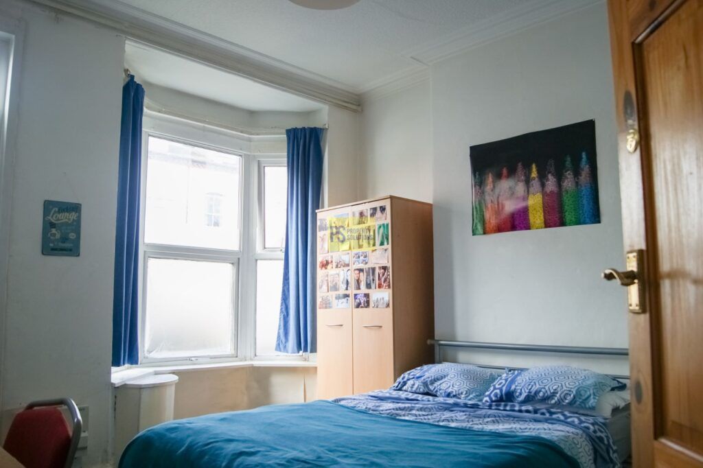 Property photo 3 of 7