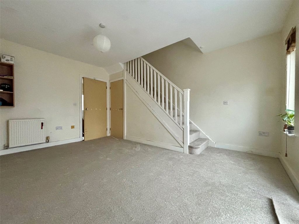 Property photo 2 of 15 Living Room