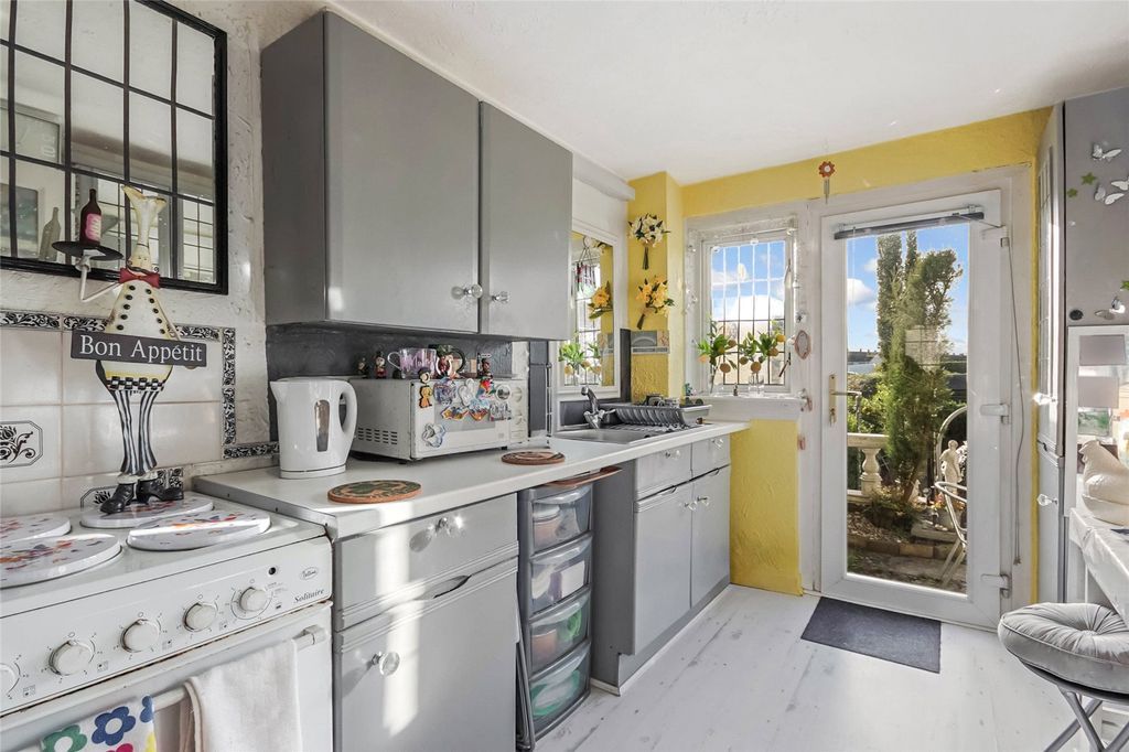 Property photo 3 of 23 Picture No. 07