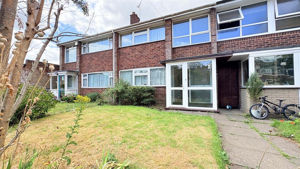 Property photo 1 of 18 Approach