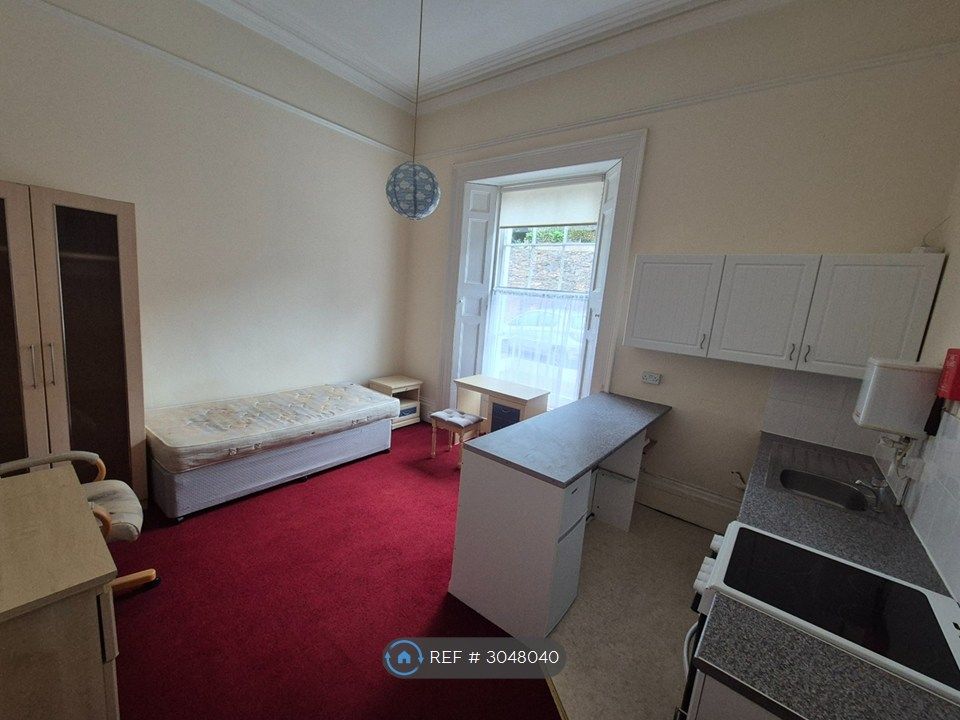 Property photo 1 of 4