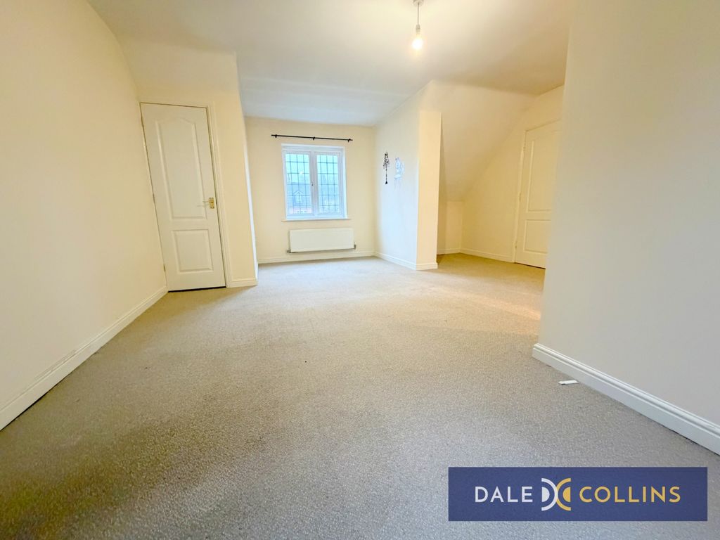 Property photo 3 of 9 Photo 1