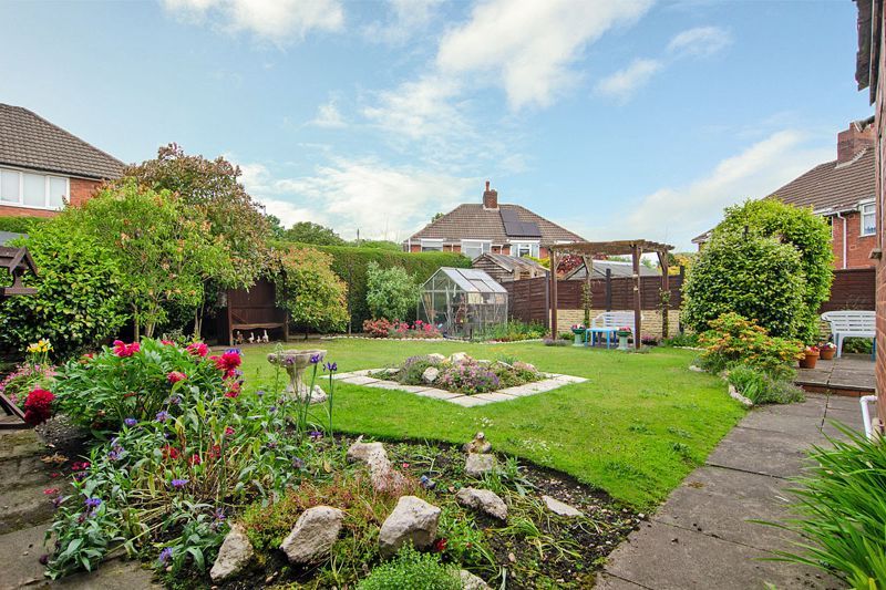 Property photo 2 of 19 Photo 15