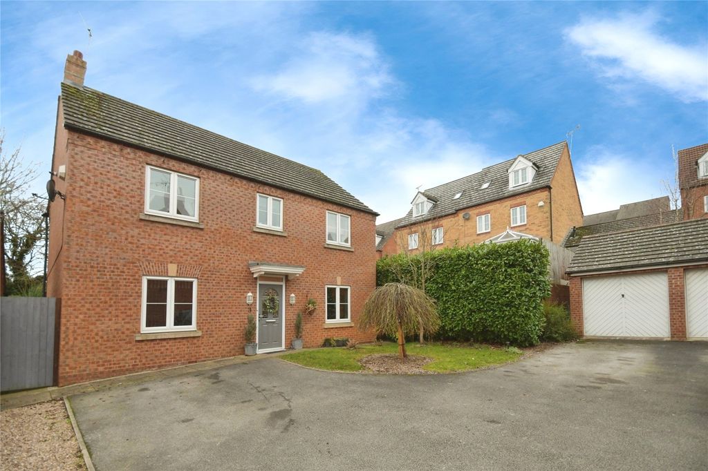 Property photo 1 of 26 Front