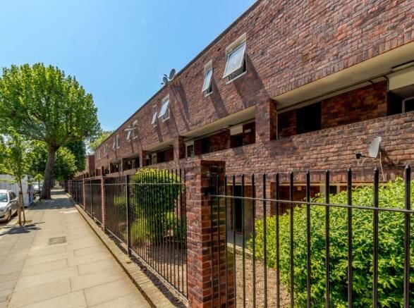Property photo 1 of 9