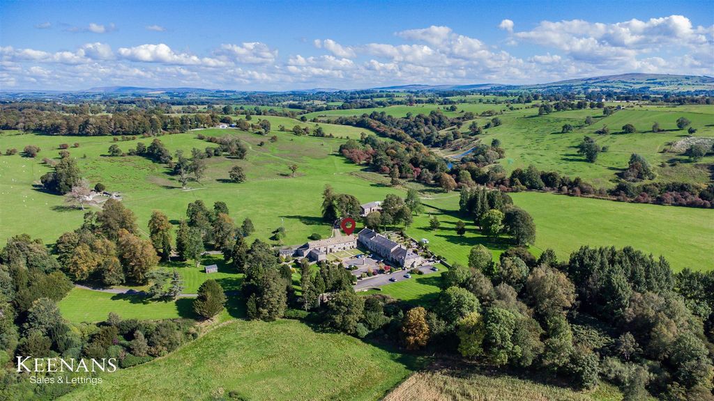 Property photo 1 of 67 1.Jpg