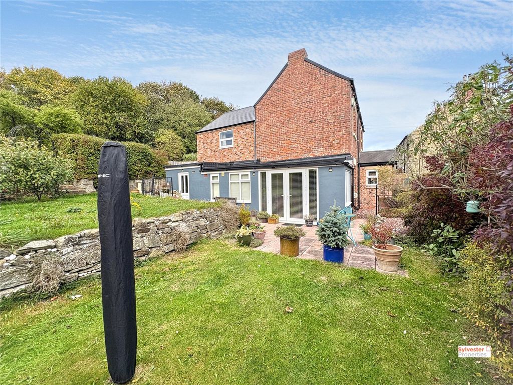 Property photo 2 of 45 Picture No. 24