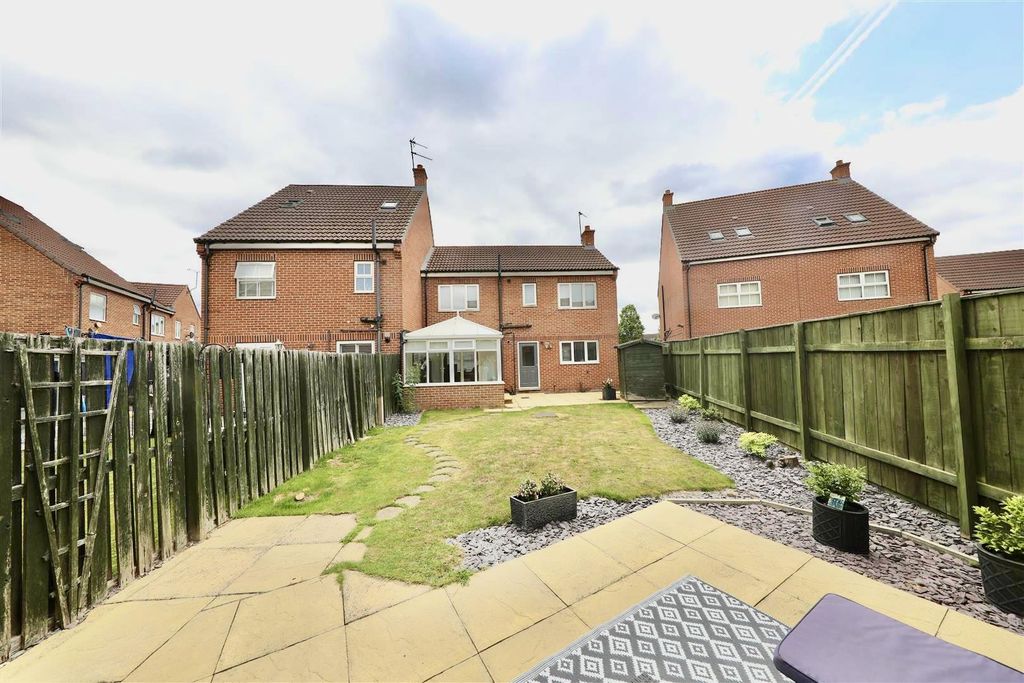 Property photo 3 of 25 Ysi4Bwsqo02Hzgshkvdlfa.Jpg