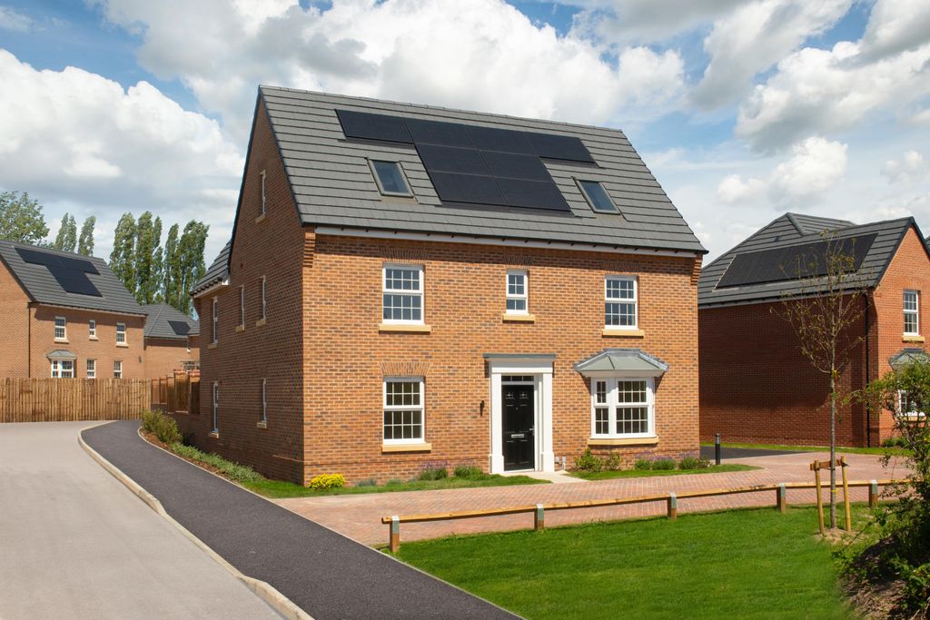 Property photo 1 of 10 Thoresby Vale P3 Moreton