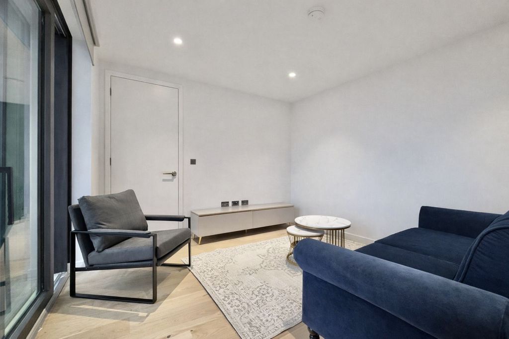 Property photo 1 of 16 One Bedroom Apartment To Rent