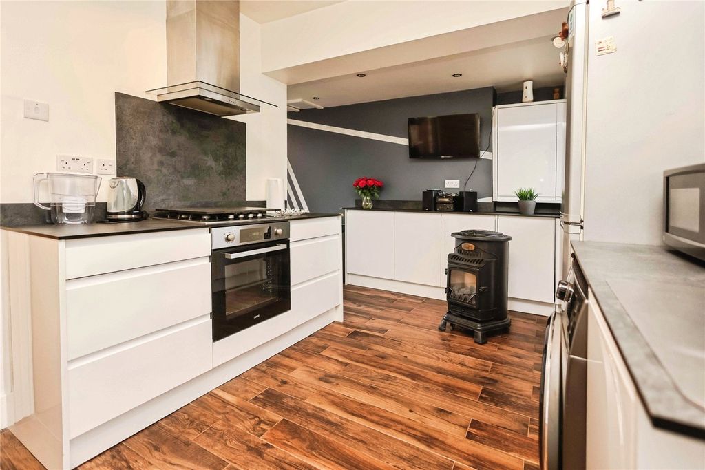 Property photo 3 of 13 Picture No. 04