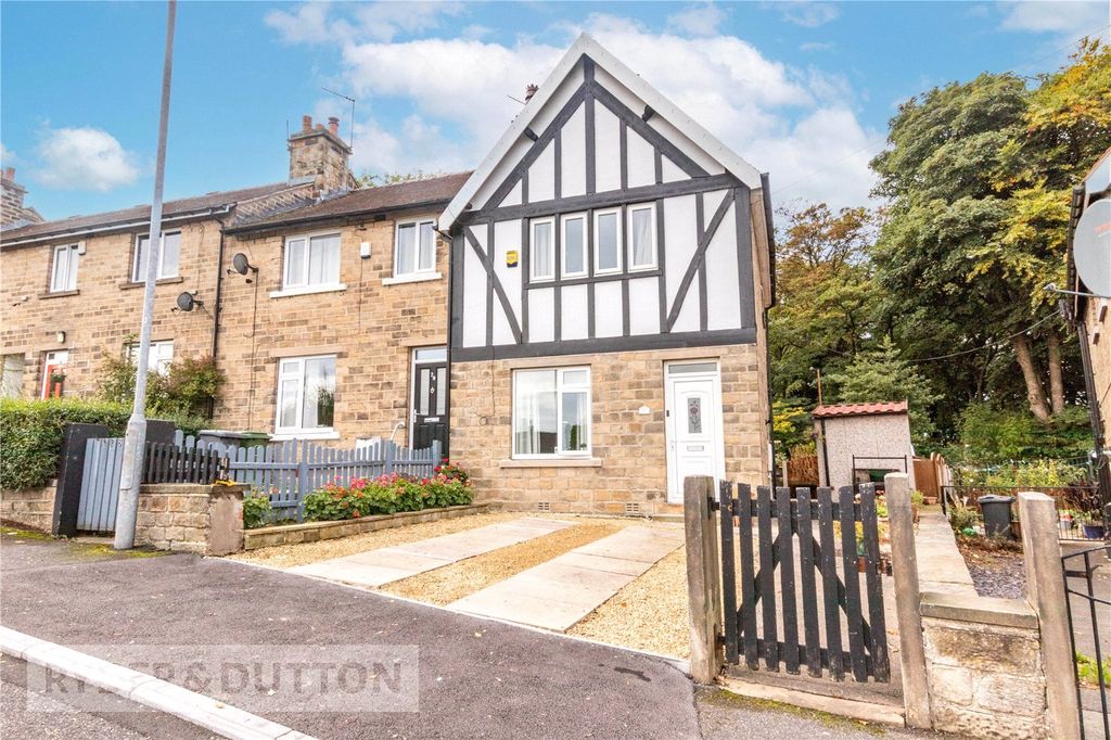 Property photo 1 of 16 Front