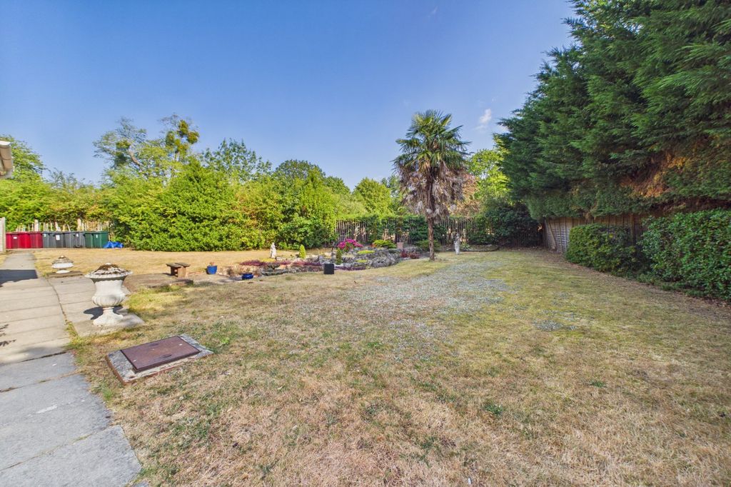 Property photo 2 of 6 Picture No. 01