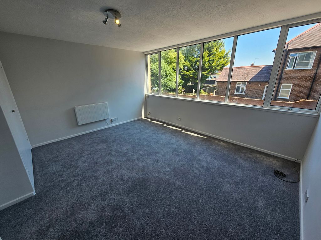 Property photo 1 of 5 Image
