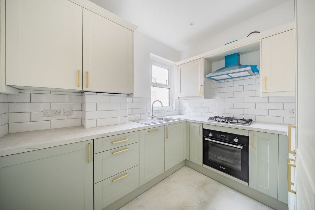 Property photo 3 of 7 1192687 (3)