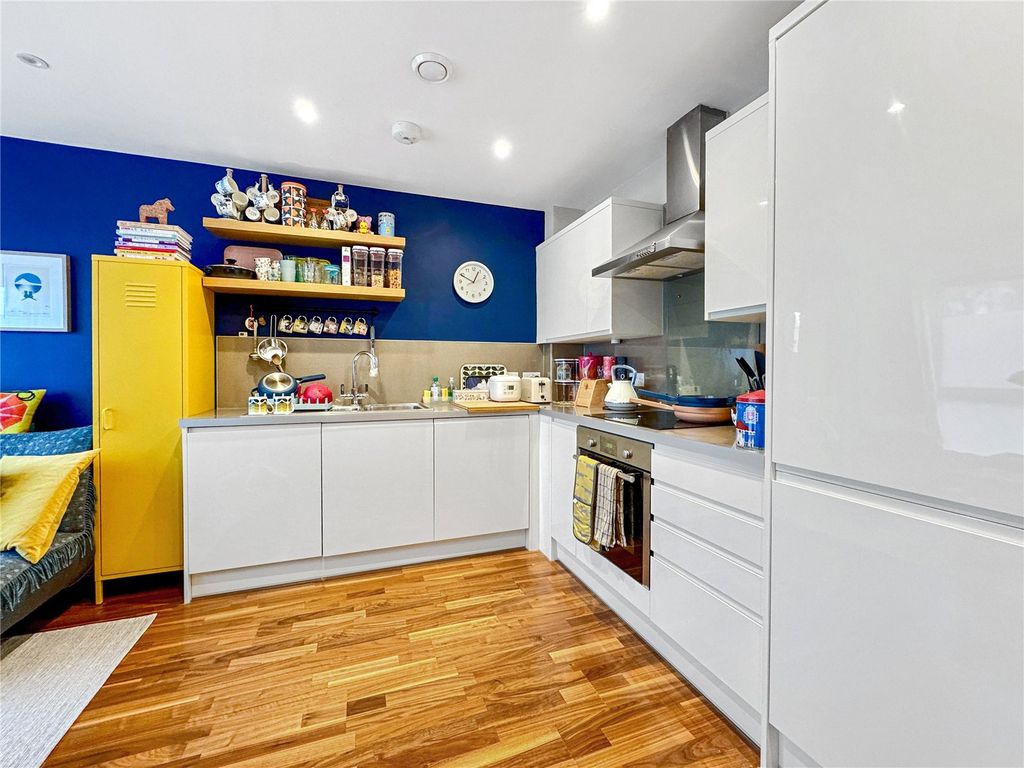 Property photo 3 of 11 Robinson Jackson