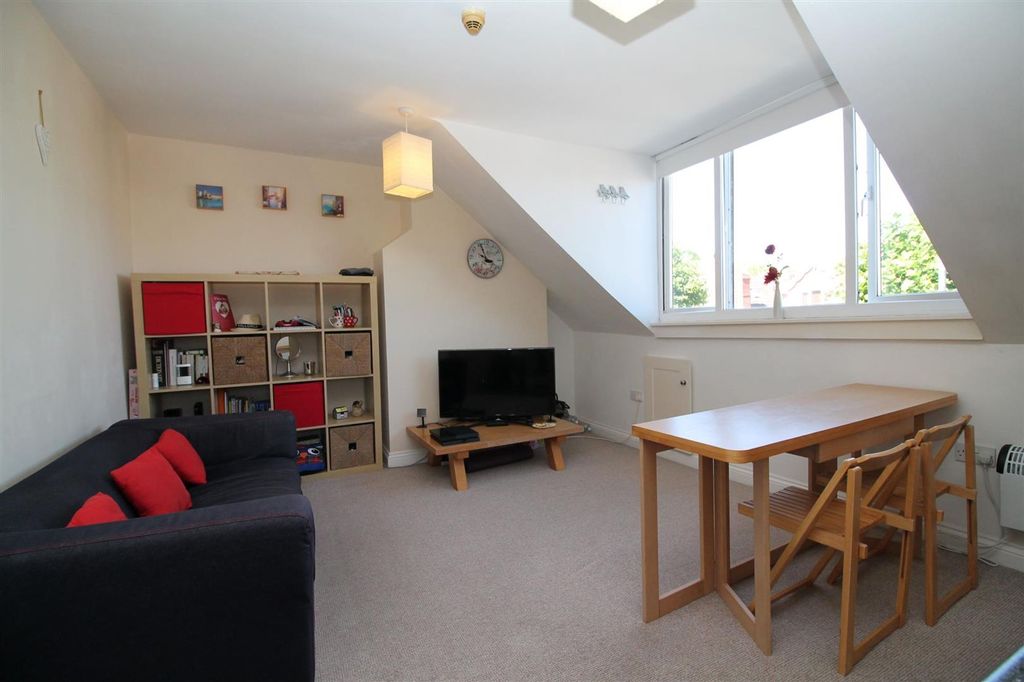 Property photo 2 of 7 Img_8794.Jpg