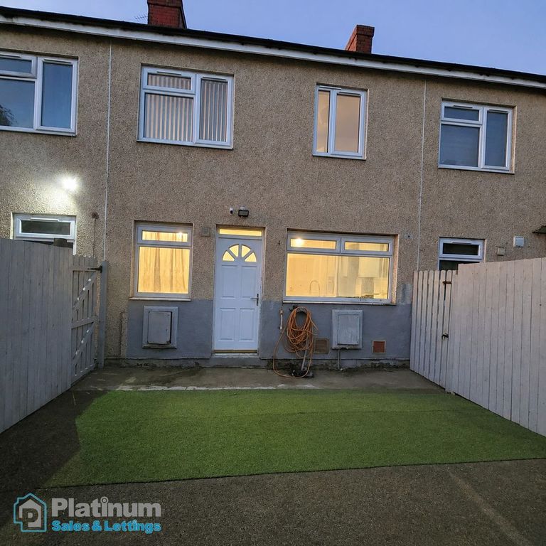 Property photo 1 of 6 Photo 2