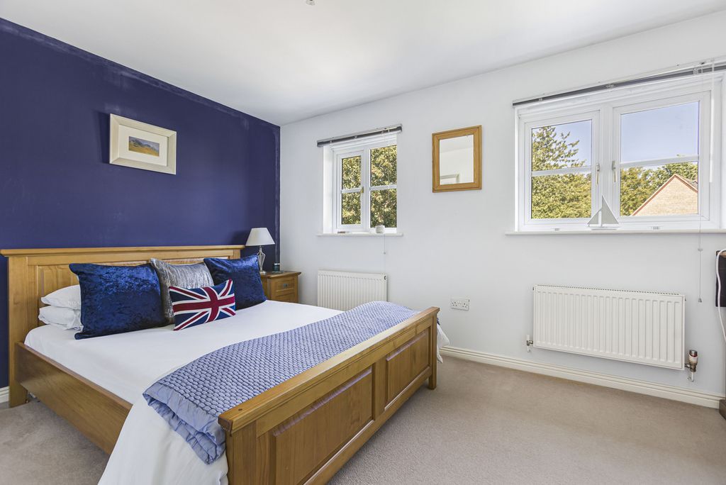 Property photo 3 of 14